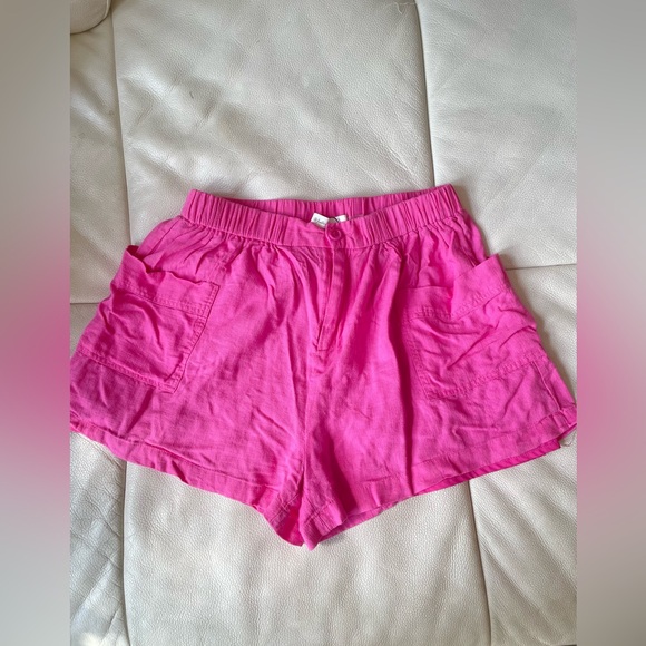 High Rise Linen Blend Pink Shorts Drop in Pockets Impeccable Pig Size Medium - Picture 2 of 5